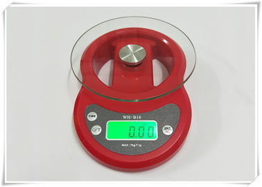 China Color rojo moderado de la escala electrónica casera de cristal para la cocina que pesa la comida proveedor